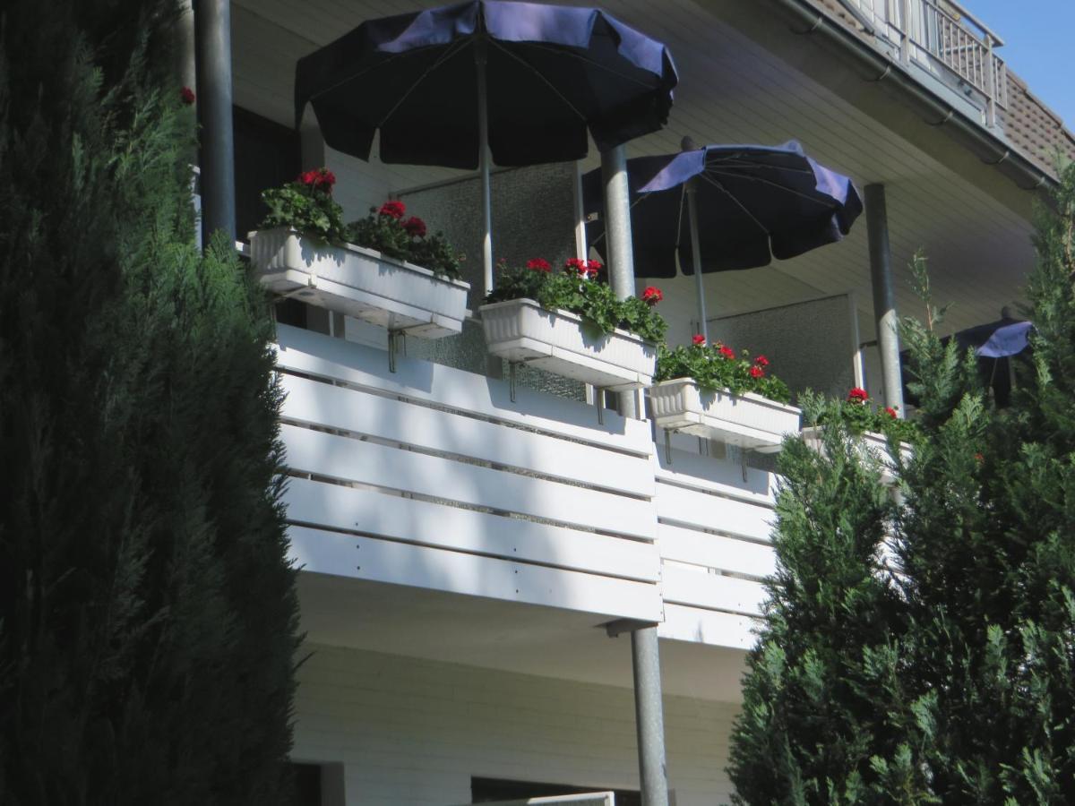 Hotel Zum Rosenteich Bad Zwischenahn Εξωτερικό φωτογραφία